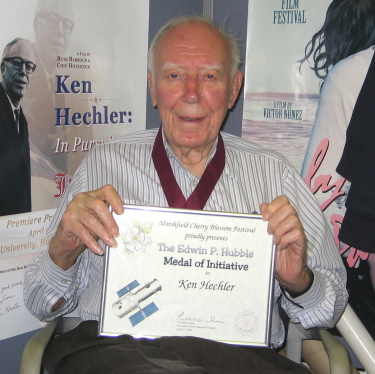 Ken Hechler & his 2009 Hubble Medal of Initiative