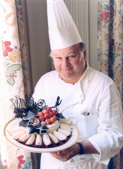 Chef Roland Mesnier